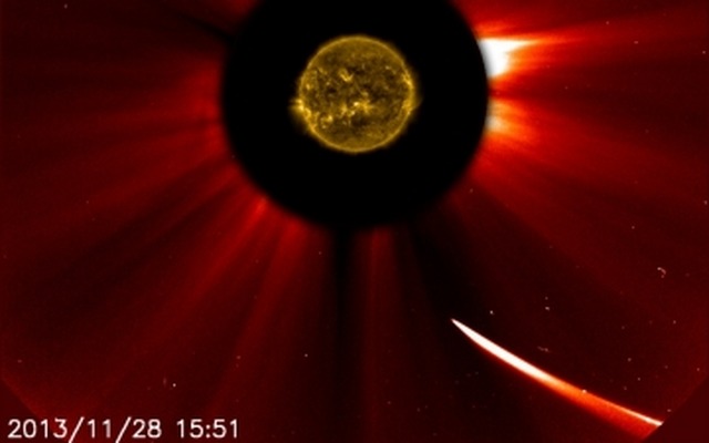 （出典：NASA／SDO／ESA／SOHO／GSFC）