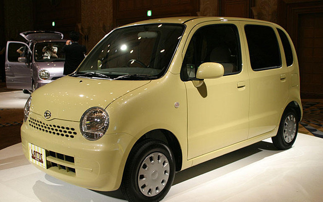 軽自動車が好調持続…上期販売は最高に