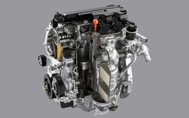 ホンダ、新型 シビック に 新型エンジンを搭載