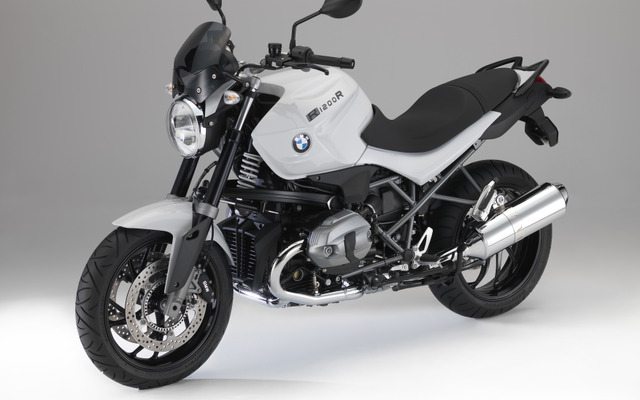 BMW、特別仕様モデル「BMW R1200Rダークホワイト」