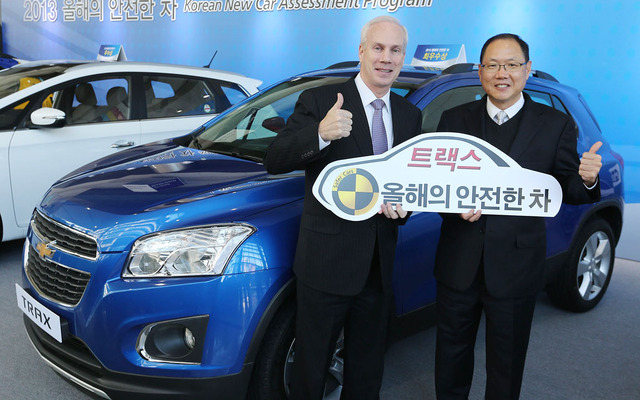 韓国国土交通部から、「2013年の最も安全な車」に認定されたシボレートラックス