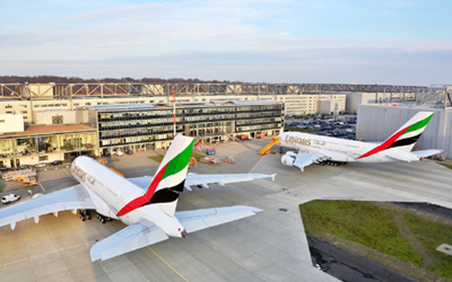 2機のA380の納入を受けたエミレーツ航空