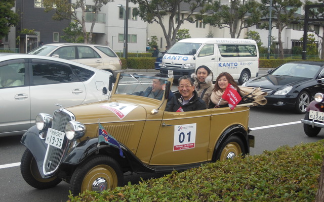 日産80thアニバーサリー『ヘリテージ・カー・パレード in Yokohama』