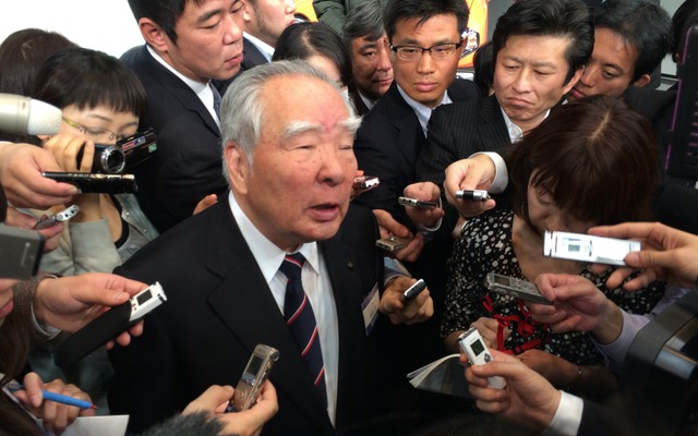 スズキ 鈴木修会長兼社長