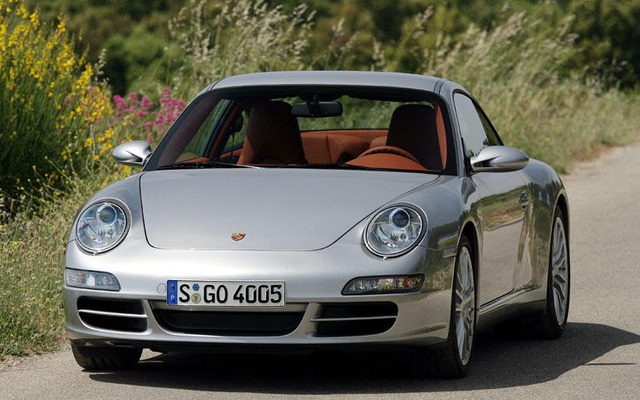 【ポルシェ 911カレラ4/4S海外リポート】その1 RRの走行性能を引き立てる4WD…河村康彦