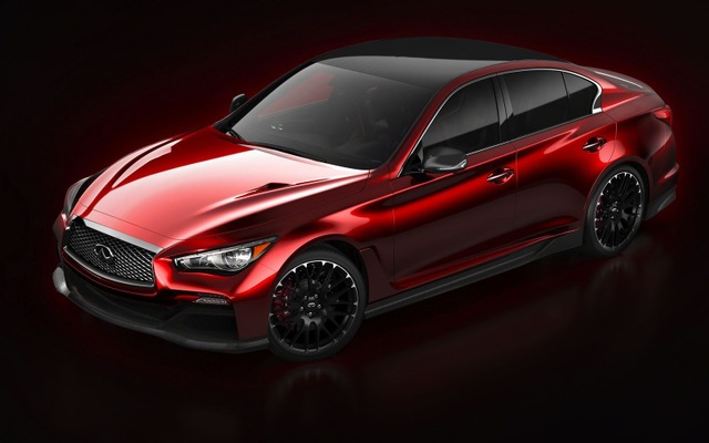 インフィニティ Q50 Eau Rouge