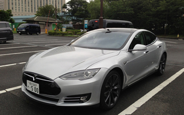 テスラ・モデルS