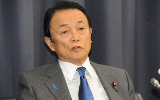 麻生太郎財務相兼内閣府特命担当大臣（28日・財務省）