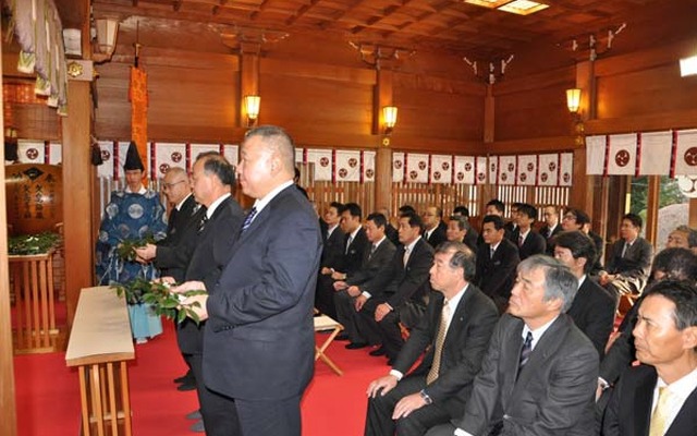 1月24日に執り行われた西武新宿線中井～野方間連立事業の安全祈願祭の様子。2020年度の完成を目指す。