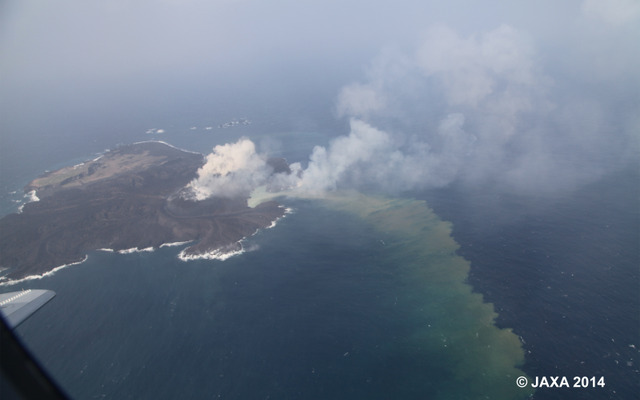 JAXA、小笠原諸島西之島付近の観測結果（出典：JAXA）