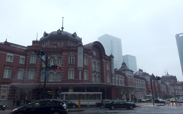 雪の東京（東京駅、2月14日昼）