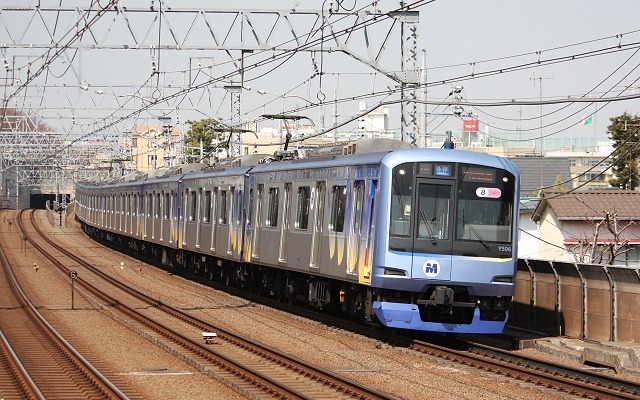 2月16日に運転が予定されていたみなとみらい線開通10周年記念列車『みんなと未来号』は、東横線衝突事故の影響で運転中止が発表された