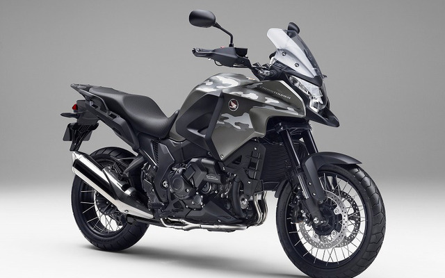 ホンダ・VFR1200X デュアル・クラッチ・トランスミッション