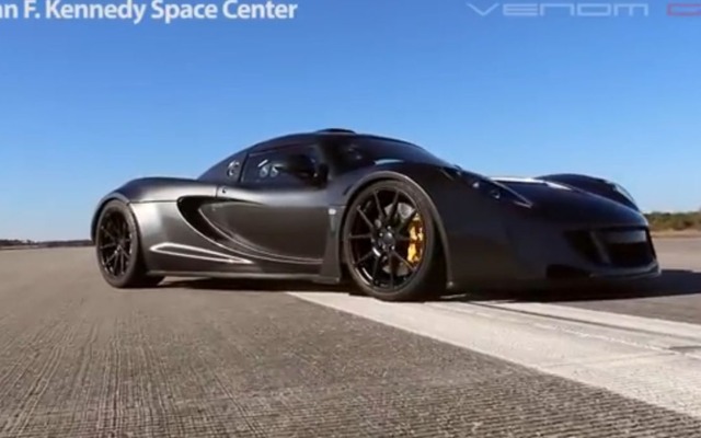 米国のヘネシー・パフォーマンス・エンジニアリング社が開発したスーパーカー、ヴェノムGT