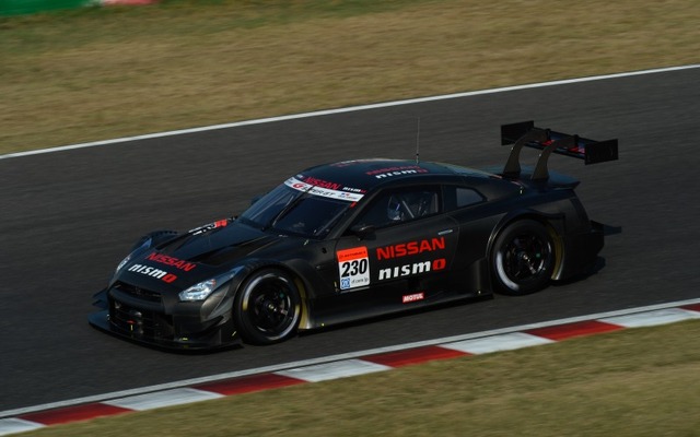 NISSAN GT-R