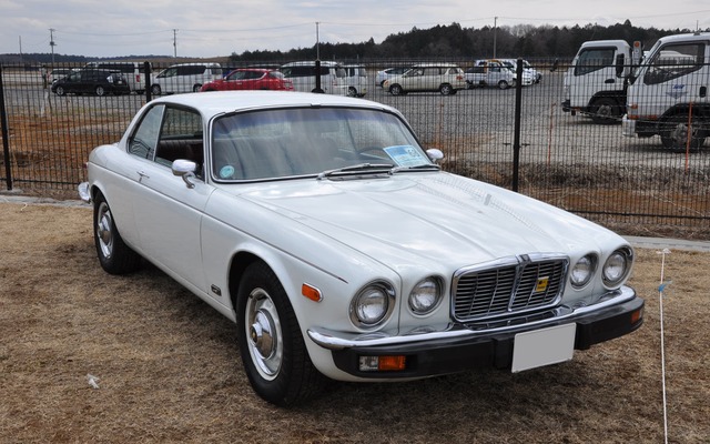 1975年式　ジャガーXJ-6 クーペ