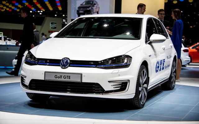 VW・ゴルフGTE（ジュネーブモーターショー14）