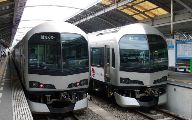 14日未明に発生した地震の影響で、同日朝から中国・四国・九州の鉄道に影響が出ている。写真は大幅な遅れの発生が見込まれている、瀬戸大橋線の快速『マリンライナー』の車両