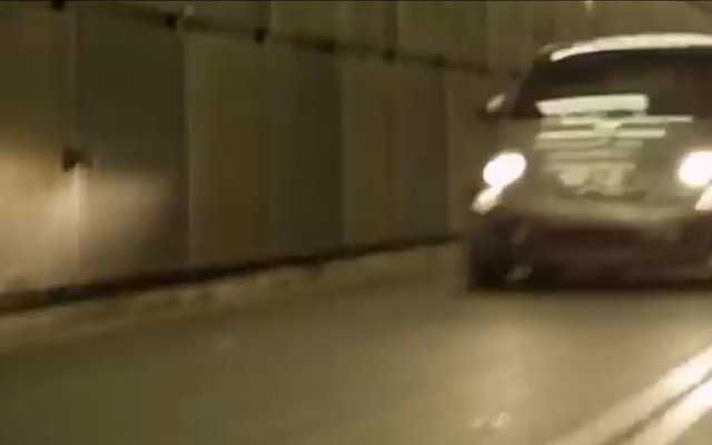 アバルト 695 ビポスト
