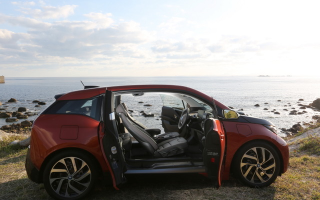 BMW i3
