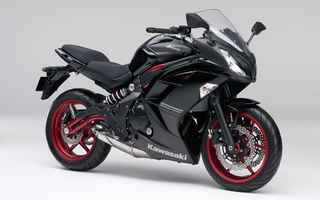 カワサキ・Ninja 400 ABS スペシャルエディション