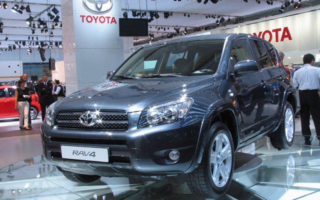 【フランクフルトモーターショー05】シェア25％、RAV4 新型デビュー