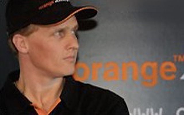 ジョニー・ハーバートがアロウズでF1復帰---「僕の人生哲学」