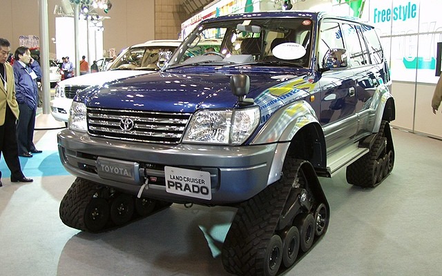【キャンピング&amp;RVショー】迫力満点!! あのクローラー車がまた登場