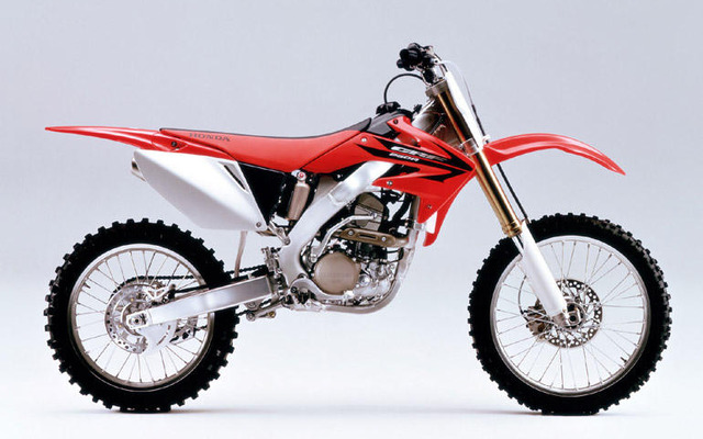 ホンダ、モトクロス競技専用車の2006年モデルを発表
