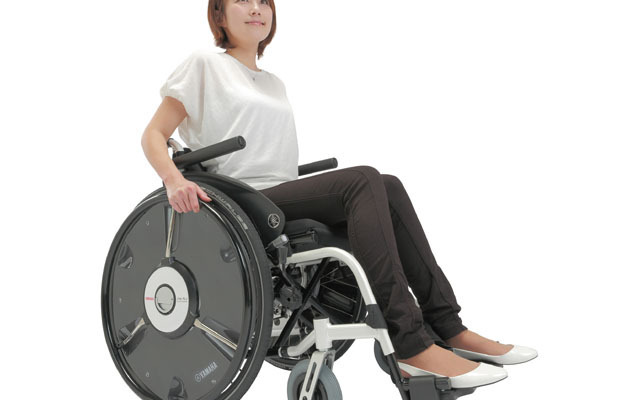 ヤマハ発動機、電動アシスト車いすの完成車「JWスウィング」