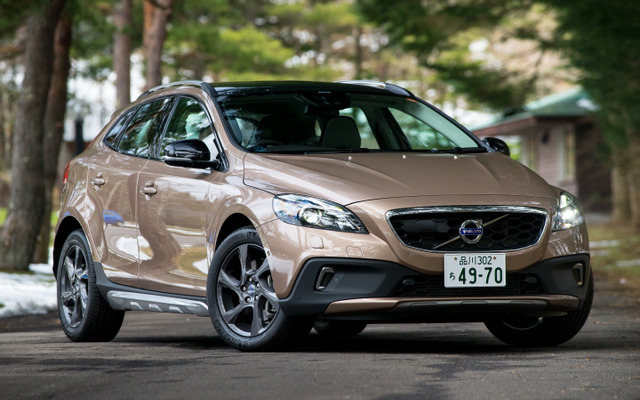 ボルボ・V40 クロスカントリー T5 AWD