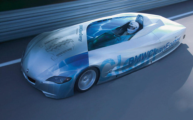 【東京モーターショー05】BMW、オーバー300km/hの水素自動車