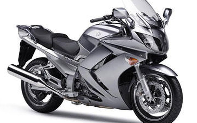 ヤマハ、FJR1300A の2006年モデルを発表