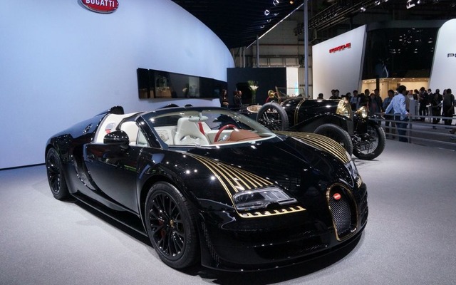 ヴェイロン16.4グランスポーツ VITESSE ブラック・ベス