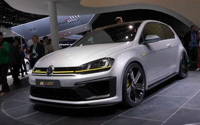 【北京モーターショー14】400馬力のモンスターゴルフ…VW ゴルフ R400 ［詳細画像］