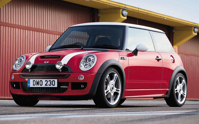 MINI用チューニングキットをメーカーオプション設定