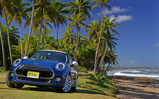 新型 MINI クーパー