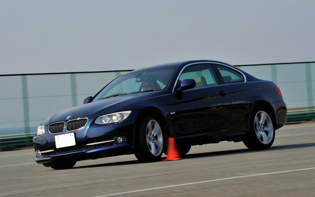 ワンメイクドライビングレッスン（BMW）