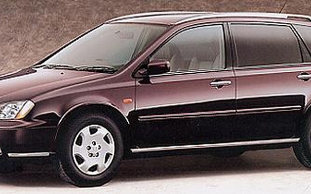 ホンダ、『アヴァンシア』V6に4WD仕様を追加