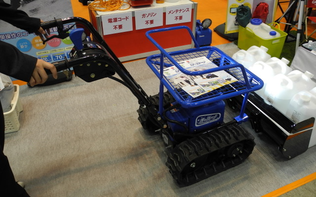 ササキコーポレーションの電動除雪機「オ・スーノ」