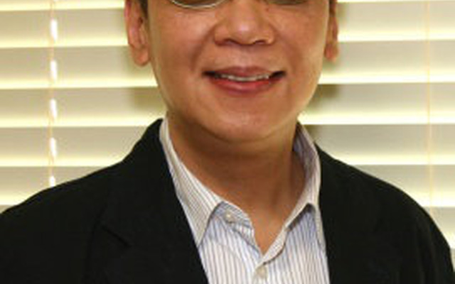 堀井雄二氏