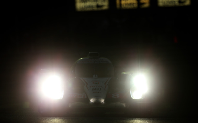 トヨタ TS040ハイブリッド