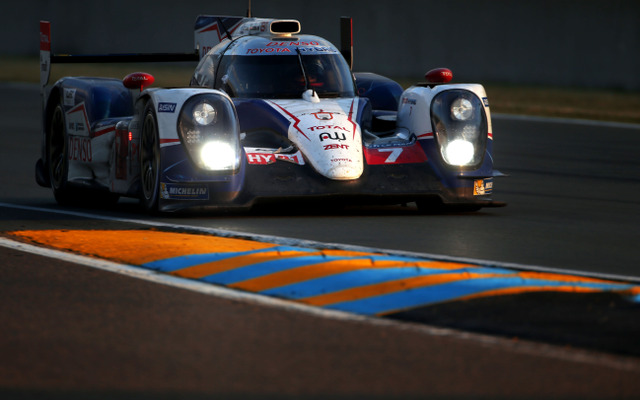 トヨタ TS040ハイブリッド