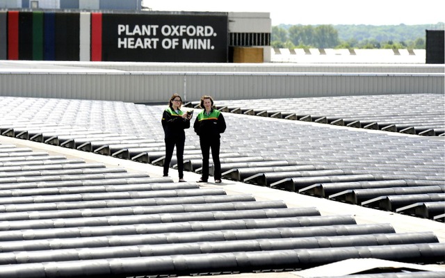 MINIの英工場のソーラー発電システム