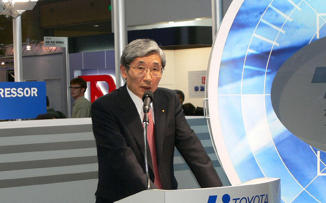 【東京モーターショー05】「うちは何の会社…」と自動織機の豊田社長