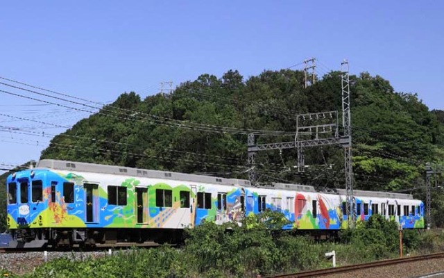 近鉄は7・8月、名古屋線と湯の山線で生ビール列車を運転。今年は観光列車「つどい」を使用する