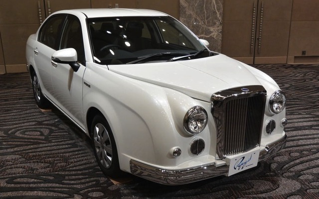 光岡自動車 リューギ