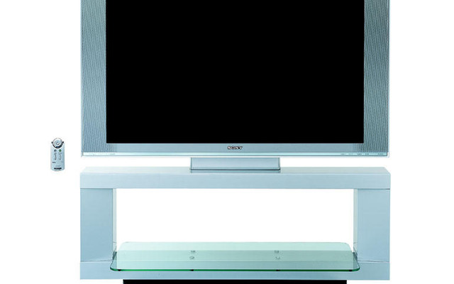 【新聞ウォッチ】ソニー、減収減益、再建の道険しく