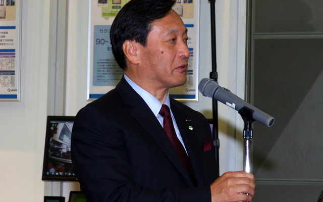 クラリオン取締役社長兼COOの川本英利氏