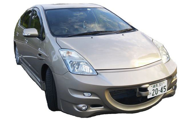 ZMP 新デザインの実験用車両